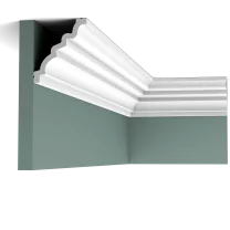 c326 border 2000x2000 9589 The cornice C326 is part of our fragmented cornice family and creates a beautiful play of light and shadow. A smaller and bigger cornice in the same family are C325(F) and C327.