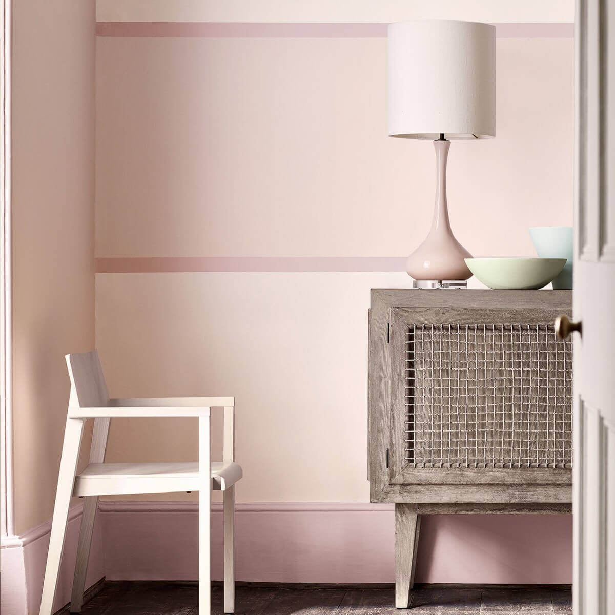 Interior paint Little Greene color neutral Dorchester Pink (213).