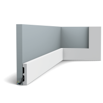sx157 mf 2000x2000 3411 Our simplest skirting board is part of the SQUARE family. Use this multifunctional profile to fit your entire home with the same skirting board. All you need to do is select the correct size to fit your space.