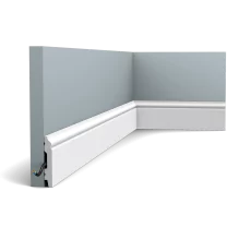 sx165 skirting b70f Elegant, classic skirting board from the CONTOUR family which combines a minimalist design with gentle curlicues.