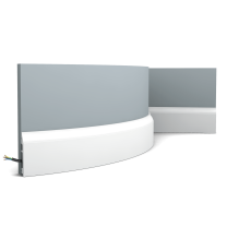 sx172f skirting a4d1 Flexible version of the SX172. This elegant, timeless design fits any interior. Thanks to its Flex technology, curved walls and surfaces are no problem. Installation remark: It is necessary to screw this profile on the wall. Flex Radius: R min = 35 cm