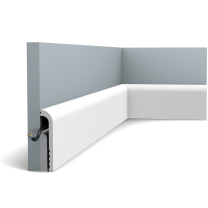 sx185 skirting 14f0 This water-resistant and paintable cover skirting is ideal for renovations. Designed to be installed on top of existing skirting boards (1.7 x 9.5 cm max.). Old or damaged skirting boards that are difficult to remove are obstacles no more.