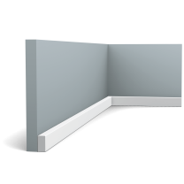 sx194 skirting 2000x2000 c7d6 The SX194 is our smallest and simplest profile and is part of the SQUARE family. This multifunctional profile can be used as panel moulding to finish a wainscoting or as a skirting board to create a subtle transition between floor and wall.