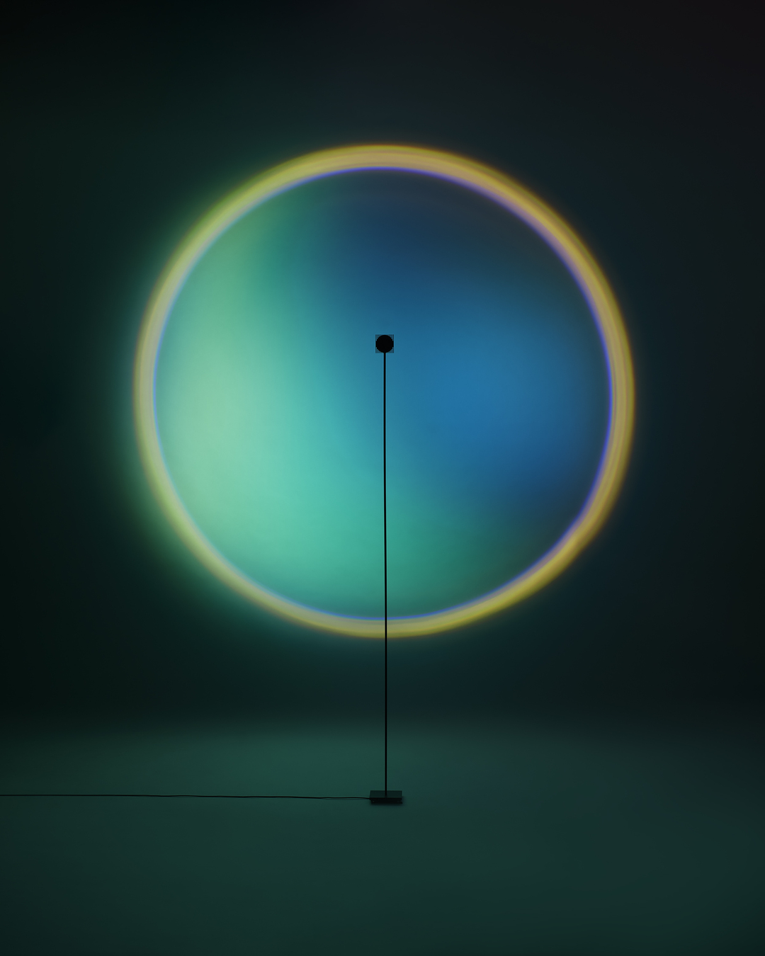earth c photo by marco menghi Materials: Black anodized aluminium, powder-coated steel and glass Power: 8 Watt – dimmer integrated Dimension: H180 cm